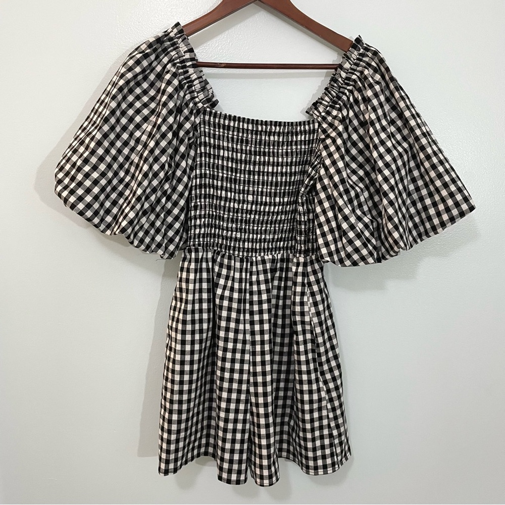 Anthropologie x Self Contrast Puff Sleeve Gingham Black White Smocked Romper XS - Picture 9 of 10
